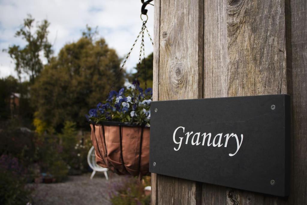 The Granary Daire Barbrook Dış mekan fotoğraf